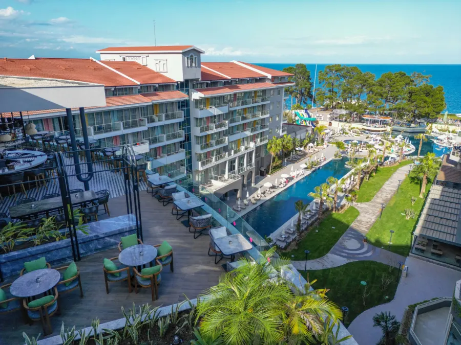Akra Kemer, Кемер