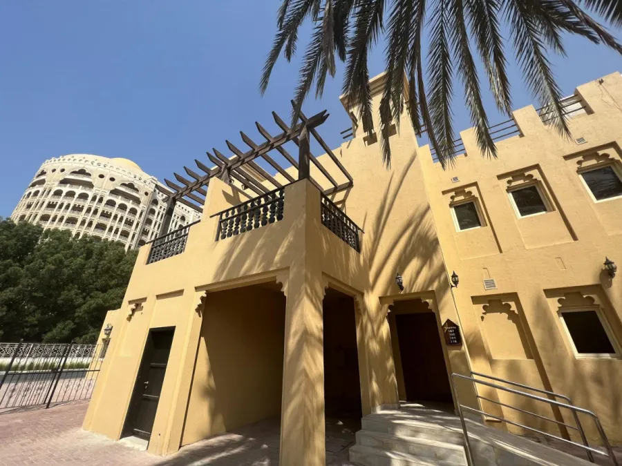 Al Hamra Village Hotel — фото 8