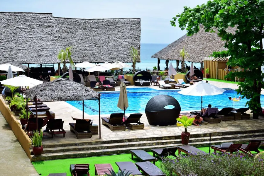 AMAAN NUNGWI BEACH RESORT (AMAAN BUNGALOWS), Занзибар
