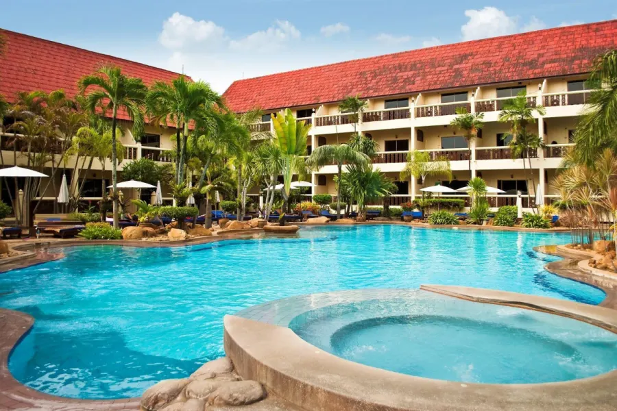 Ban Nam Mao Resort, Паттайя