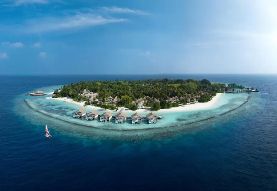 Bandos Maldives, Мальдивы