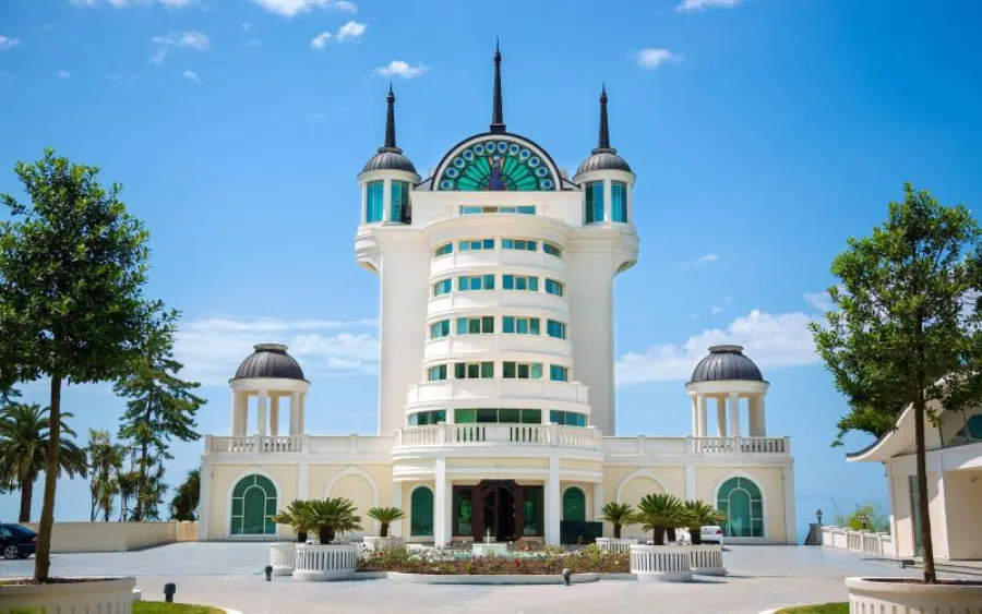 Castello Mare, Кобулети