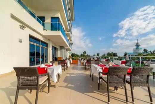 Commodore Elite Suites & Spa Adults Only 18+ — фото 6