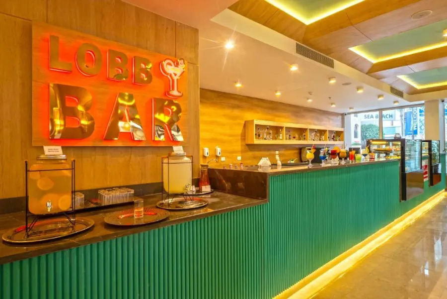 Edge Rotana Sea Beach Aqua Park — фото 2