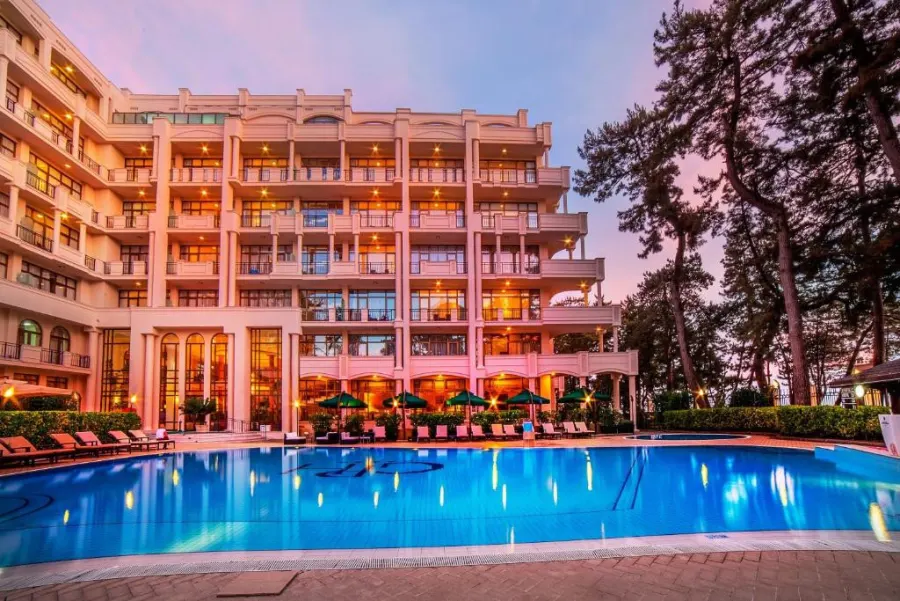 Georgia Palace Hotel & Spa, Кобулети