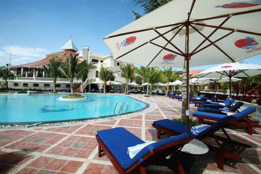 Golden Coast Resort & Spa, Фантьет