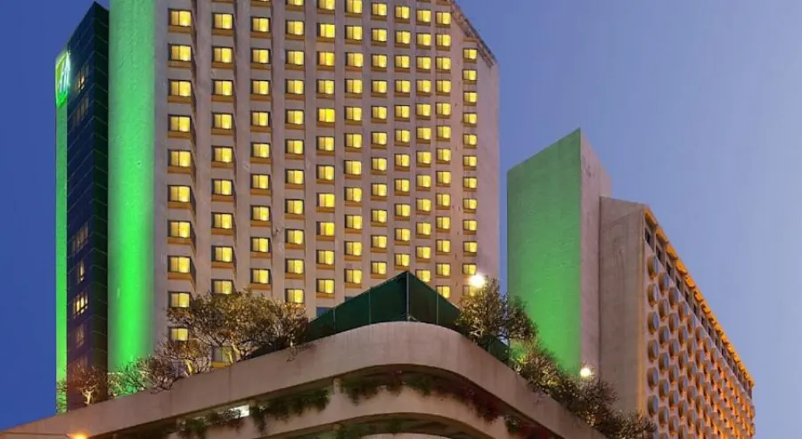Holiday Inn Bangkok Silom, Бангкок