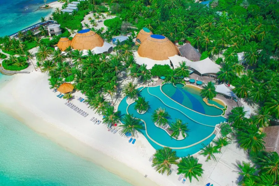 Holiday Inn Resort Kandooma, Мальдивы