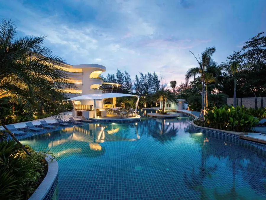 Holiday Inn Resort Phuket Karon Beach, Пхукет