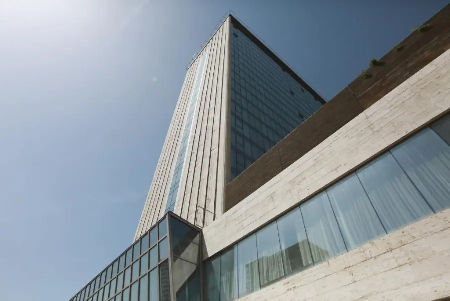 Holiday Inn Tbilisi, Тбилиси