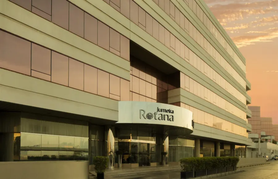 Jumeira Rotana, Дубай