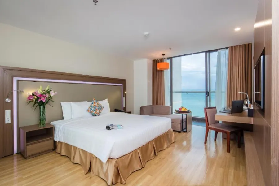 King Town Grand Hotel & Wedding Center, Нячанг