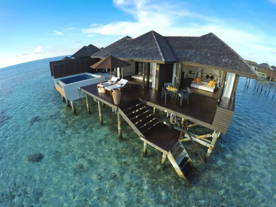 Lily Beach Resort & Spa, Мальдивы