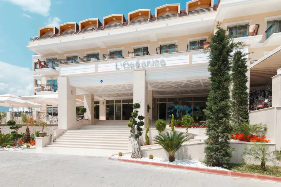 Loceanica Beach Resort Hotel, Кемер