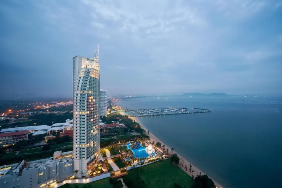 Movenpick Siam Hotel Pattaya, Паттайя