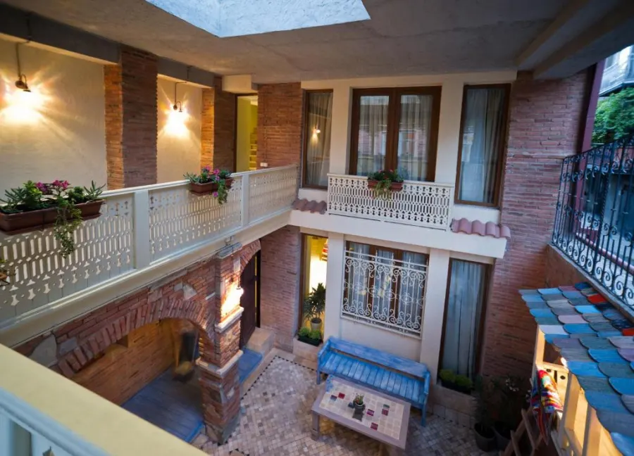 No12 Boutique Hotel, Тбилиси