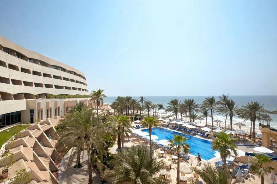 Occidental Sharjah Grand, Шарджа