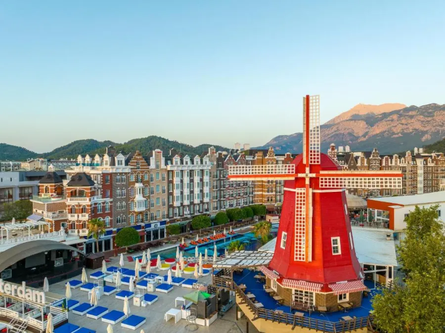 Orange County Kemer, Кемер