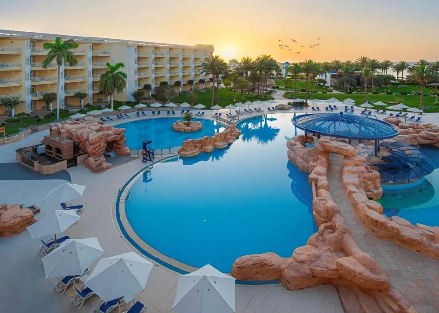 Palm Royale Soma Bay, Хургада