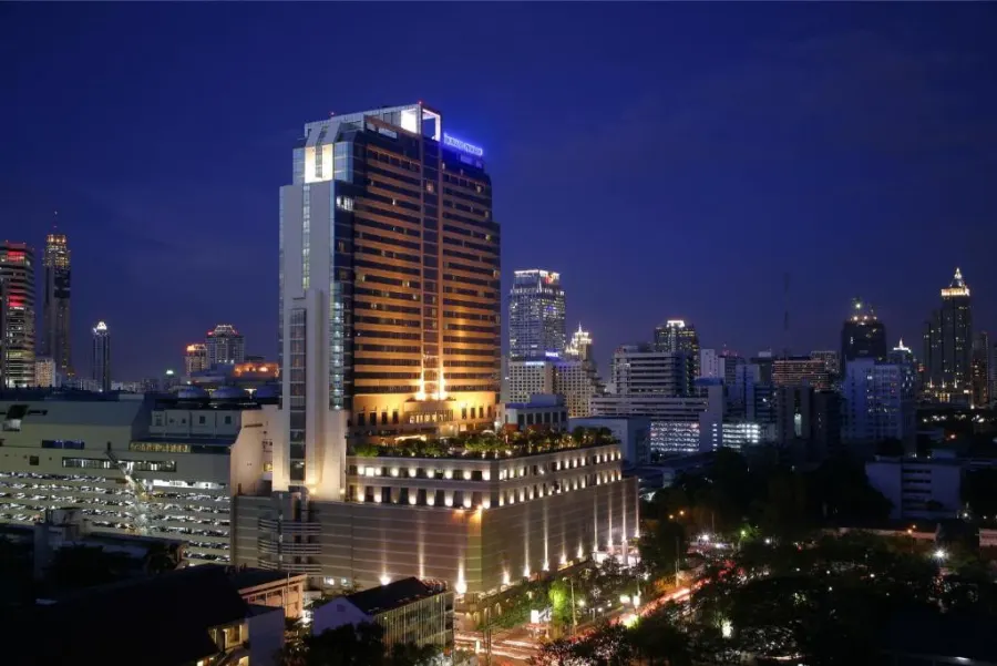 Pathumwan Princess, Бангкок