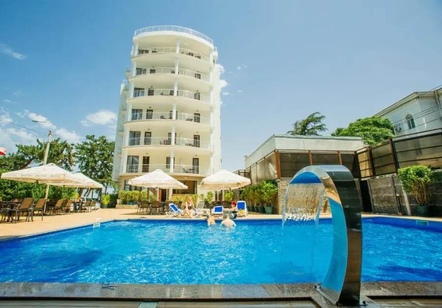Pearl of Sea, Кобулети