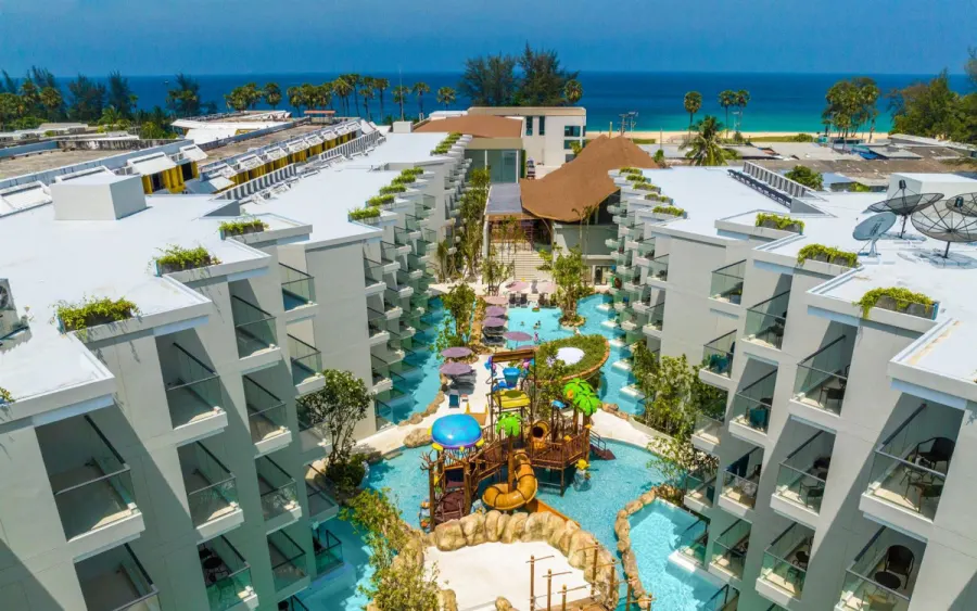 Phuket Emerald Beach Resort, Пхукет