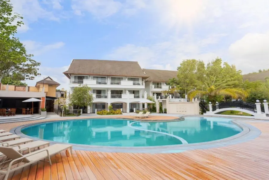 Pinnacle Grand Jomtien Resort, Паттайя