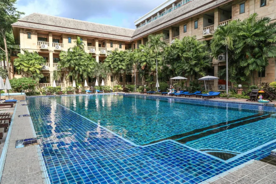Plumeria Resort Pattaya, Паттайя