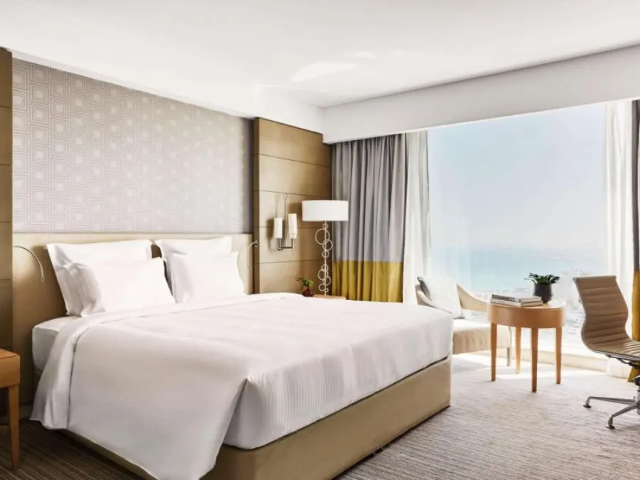 Pullman Doha West Bay, Доха