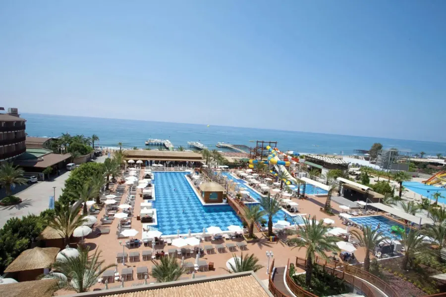 Quattro Beach Resort & Spa, Аланья