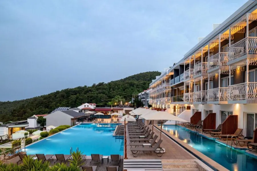 Ramada by Wyndham Fethiye Oludeniz Adults Only 16+, Фетхие