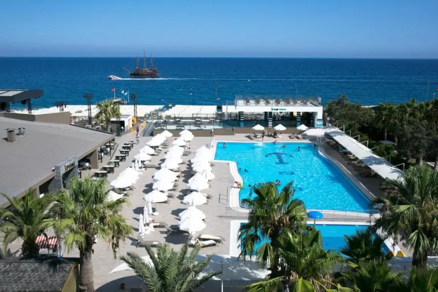 Sailors Beach Club — фото 4