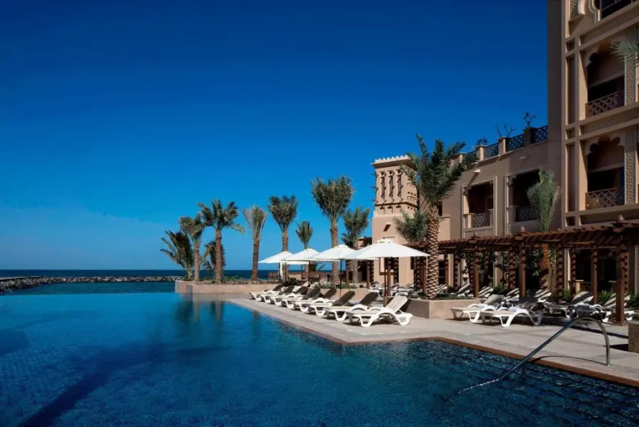 Sheraton Sharjah Beach Resort & Spa, Шарджа