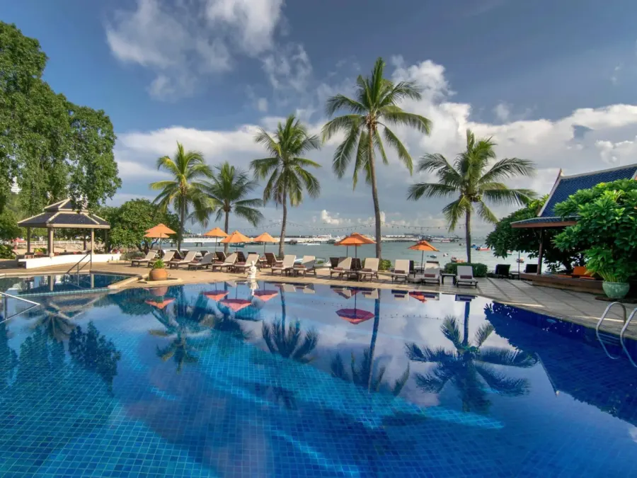 Siam Bayshore Hotel, Паттайя