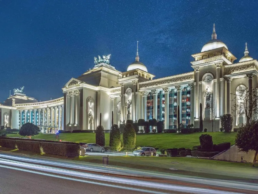 the Land of Legends Kingdom, Белек