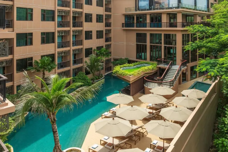 The Proud Karon Beach Phuket Trademark Collection by Wyndham, Пхукет
